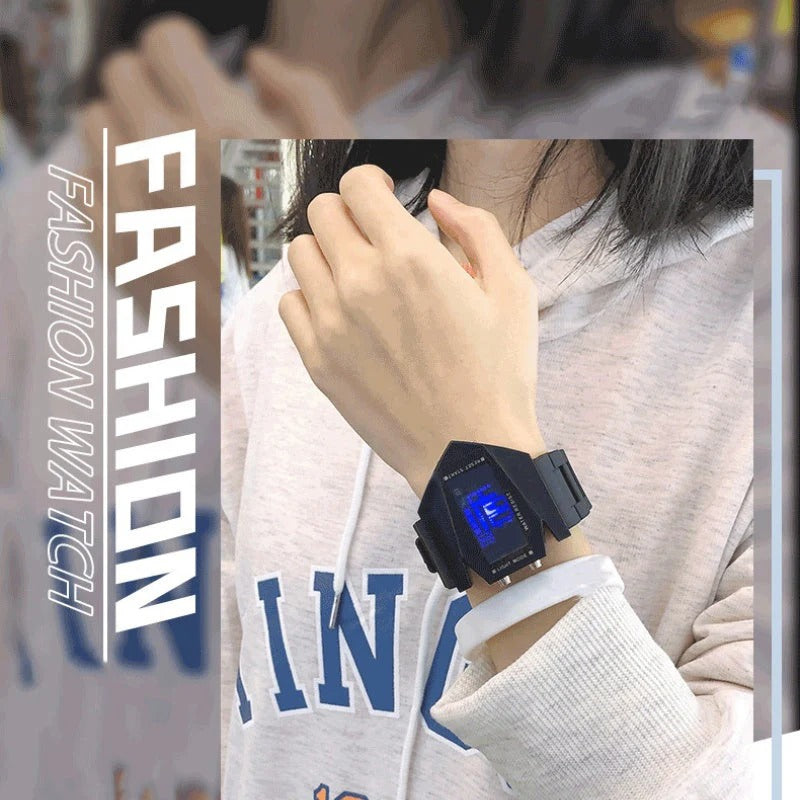 📢【Купи едно, получи едно безплатно】📢 50% отстъпка! ! ⏰ Креативен LED часовник „Пилот“ – футуристичен дизайн, цветен дисплей, идеалният модерен подарък за 2026 г. ✨