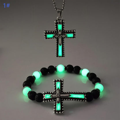 ✨Un conjunto de collar y pulsera retro de hip-hop únicos con una cruz, tachonada con diamantes de imitación y que brilla en la oscuridad.✨