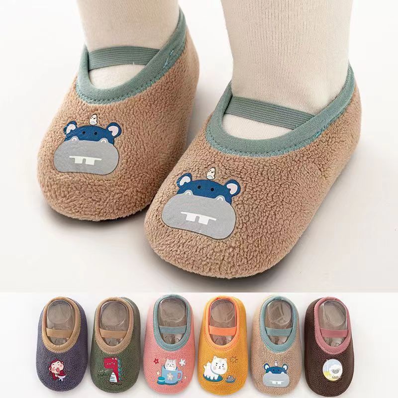 👶 🧦Debele i neklizajuće čarape za djecu - zaštita od hladnoće i groznice!