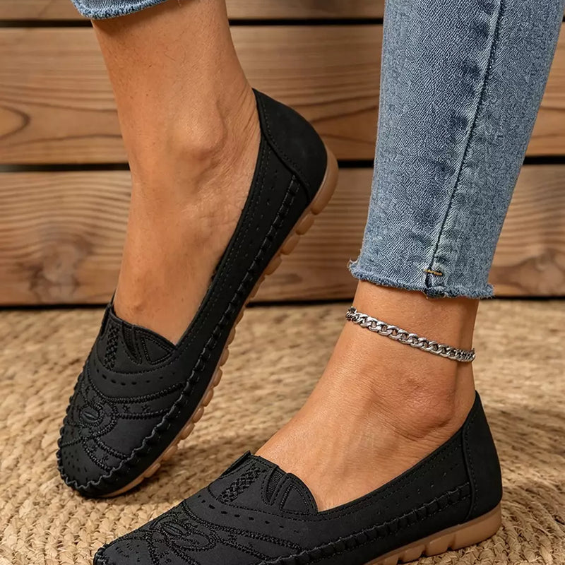 😍【36-43】Perforowane baleriny w stylu retro | Miękka podeszwa, codzienny komfort | Wsuwane, duże rozmiary