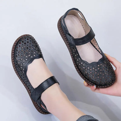 💟🥿【35-40】💖2026 nove ženske sandale od prave kože, ravne cipele, šuplje i prozračne, moderan dizajn