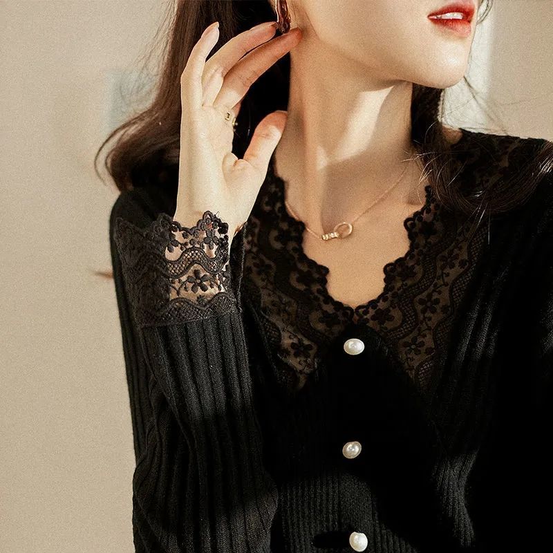 💁✨【XS-3XL】Damski zimowy sweter z dzianiny z koronkowym dekoltem w kształcie litery V i długim rękawem, idealny jako baza do stylizacji.