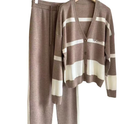 🔥🐏🍂Novi jesensko-zimski set, visokokvalitetan i moderan pleteni set džempera, udoban i svestran za svakodnevno nošenje.